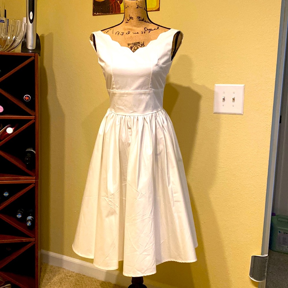 NWT Penelope White Dress